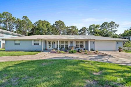 935 E Canal Drive