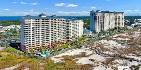 527 Beach Club Trail