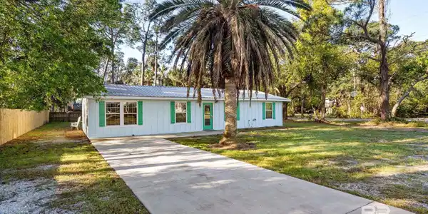 321 Conde Avenue