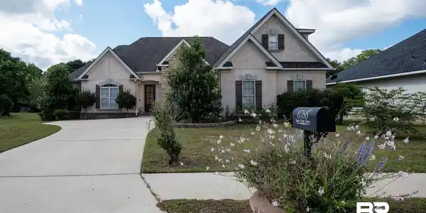 8788 Lake View Drive