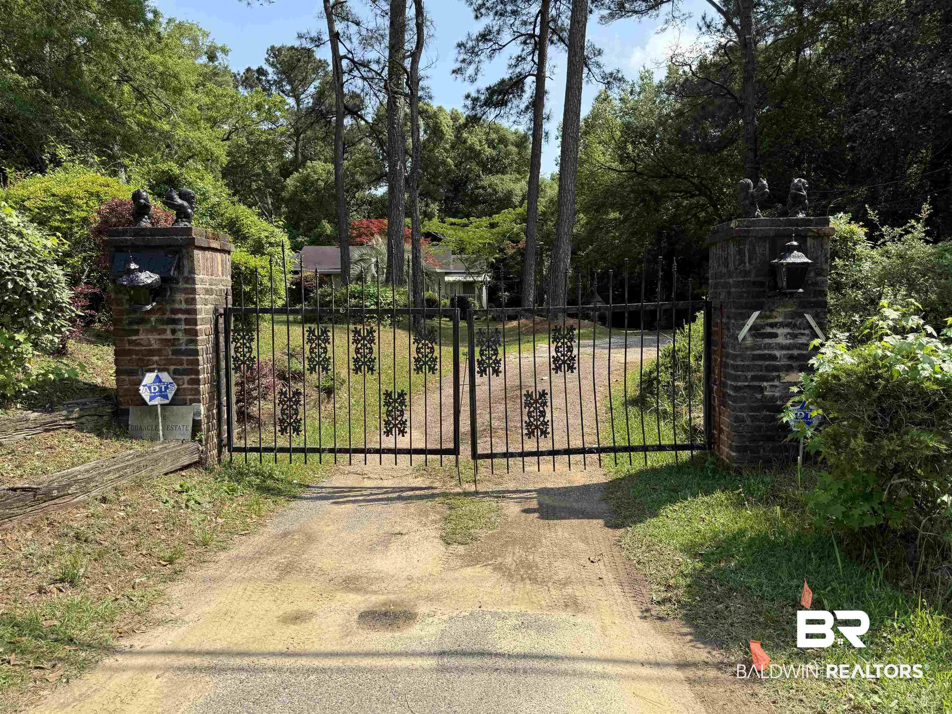 Image 2: Front Gate