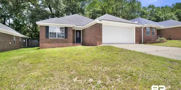 7585 Avery Lane
