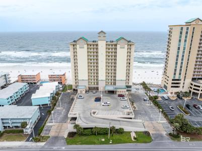 921 W Beach Boulevard
