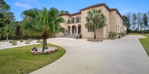 146 Augusta Court