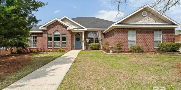 8373 Rocking Horse Circle