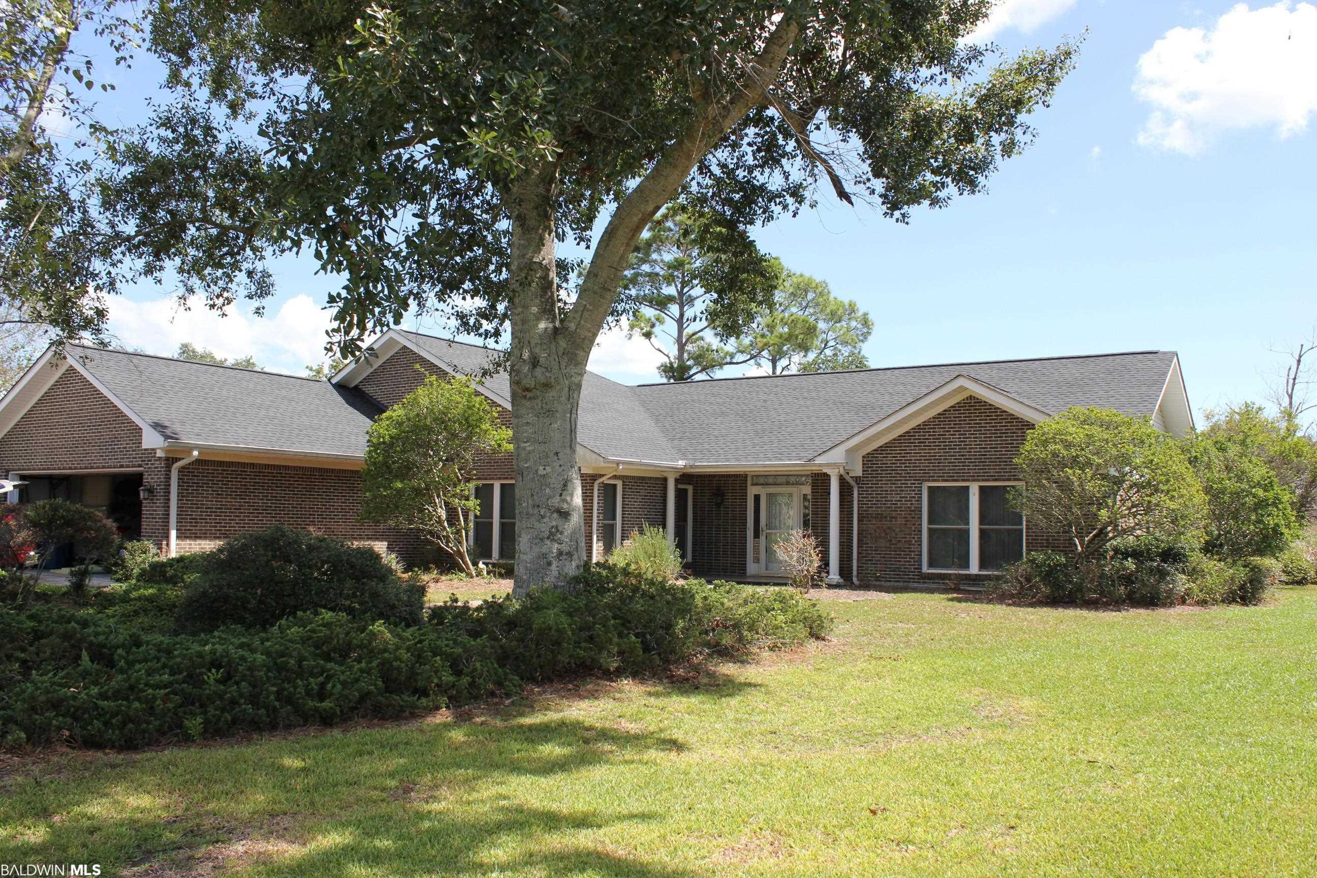 3712 Pineview Place, Gulf Shores, AL lhrmls01789388