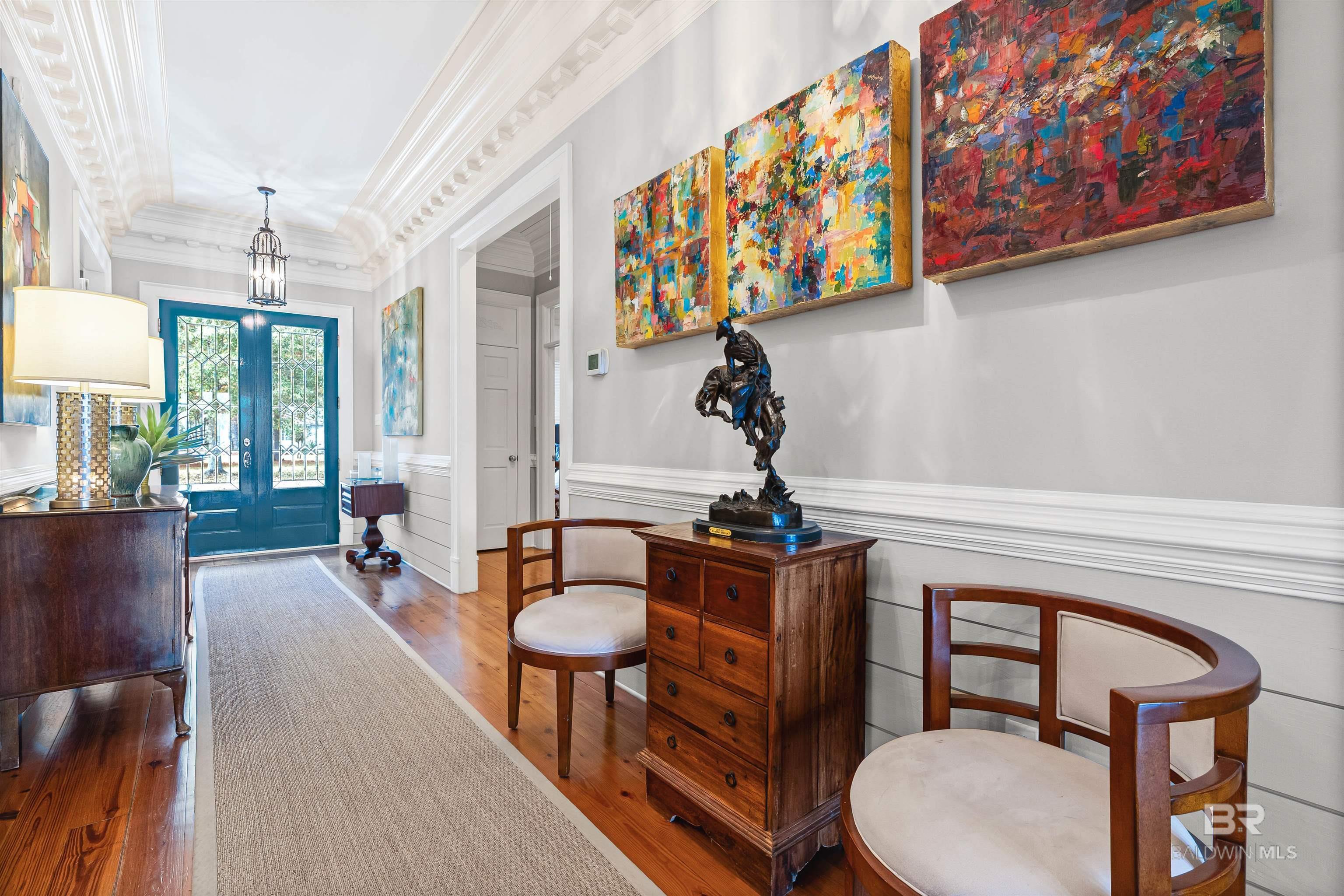 Image 4: Entrance Foyer