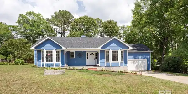 110 Meadow Circle
