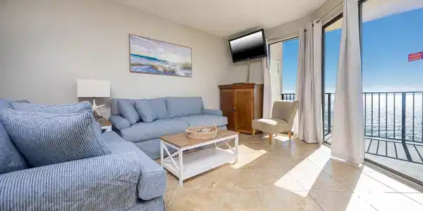 Image 2: View of living area