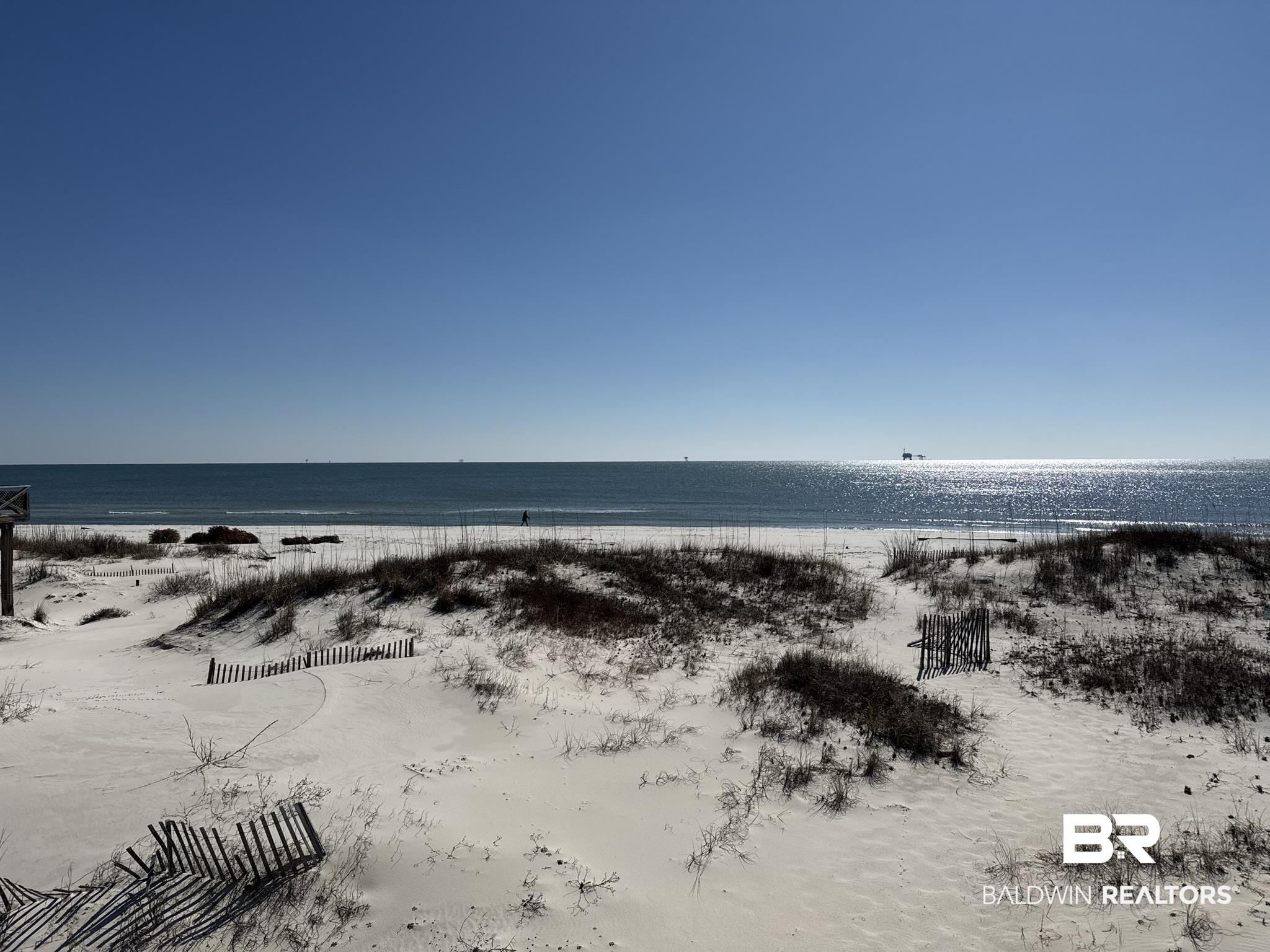 Image 3: Direct Gulf view overlooking our sugar-sandy beach