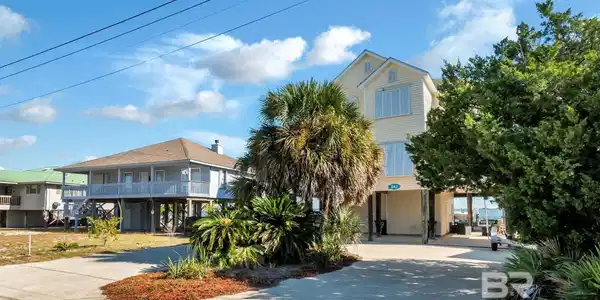 842 DeSoto Drive