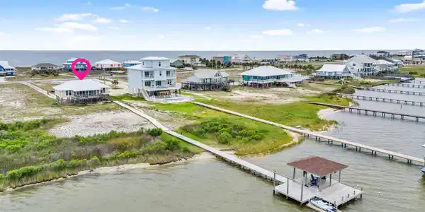 2780 W Beach Boulevard