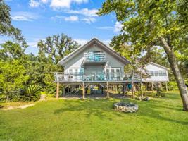 9687 Bay Road