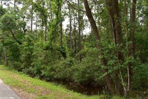 10092 Bayou Circle