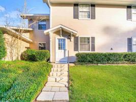 320 Volanta Avenue