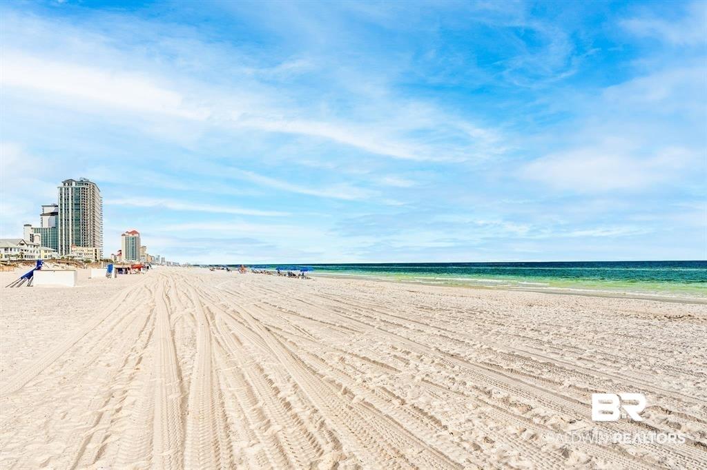 Image 4: Water view with local beach