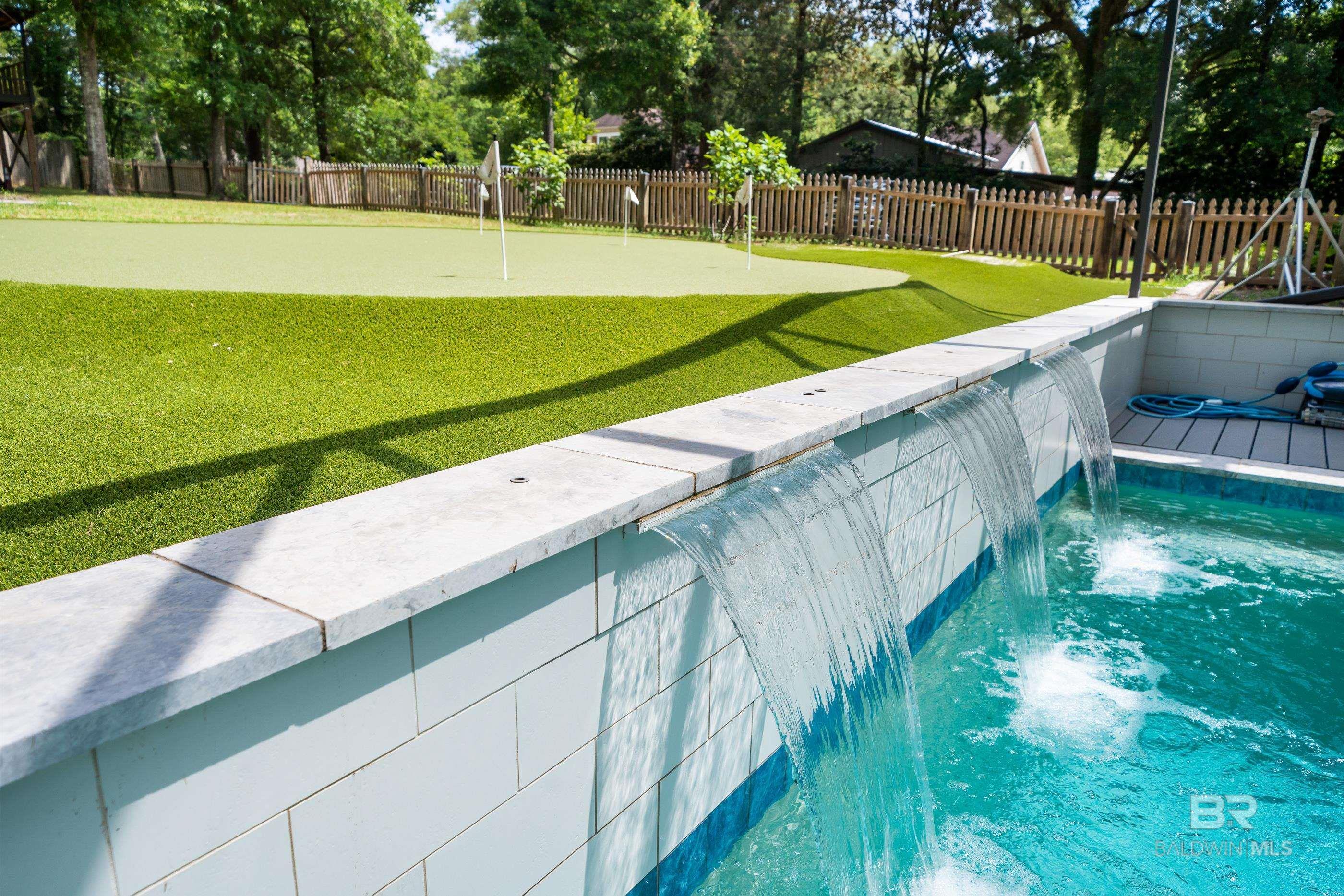 Image 4: Tranquil water feature