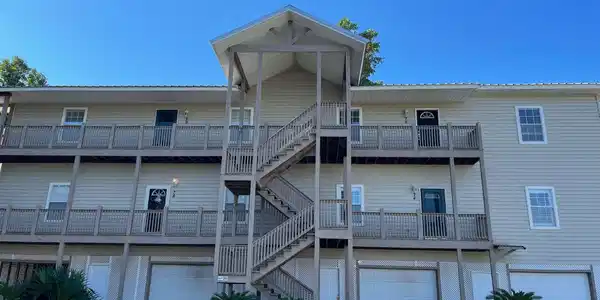 4 Yacht Club Drive