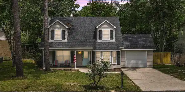 104 Willowbrook Circle
