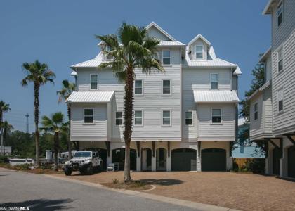 4712 Grander Court