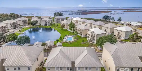 4 Yacht Club Drive