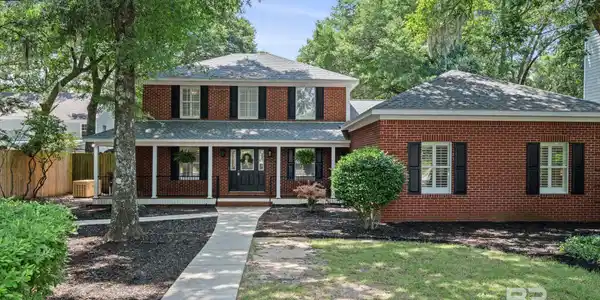 1203 Captain O'Neal Drive