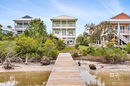 1206 W Lagoon Avenue