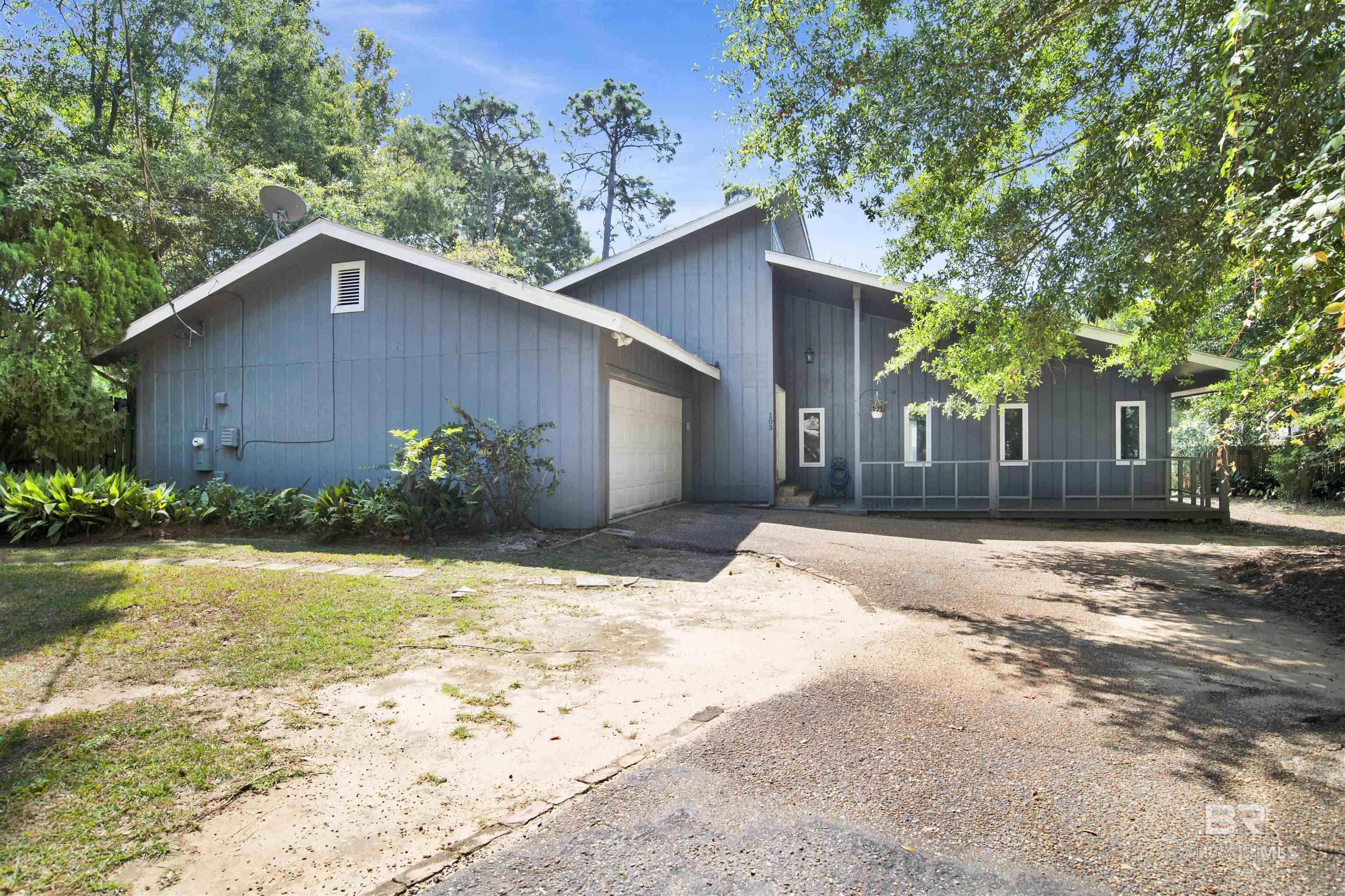 Image 1: Front Of Structure