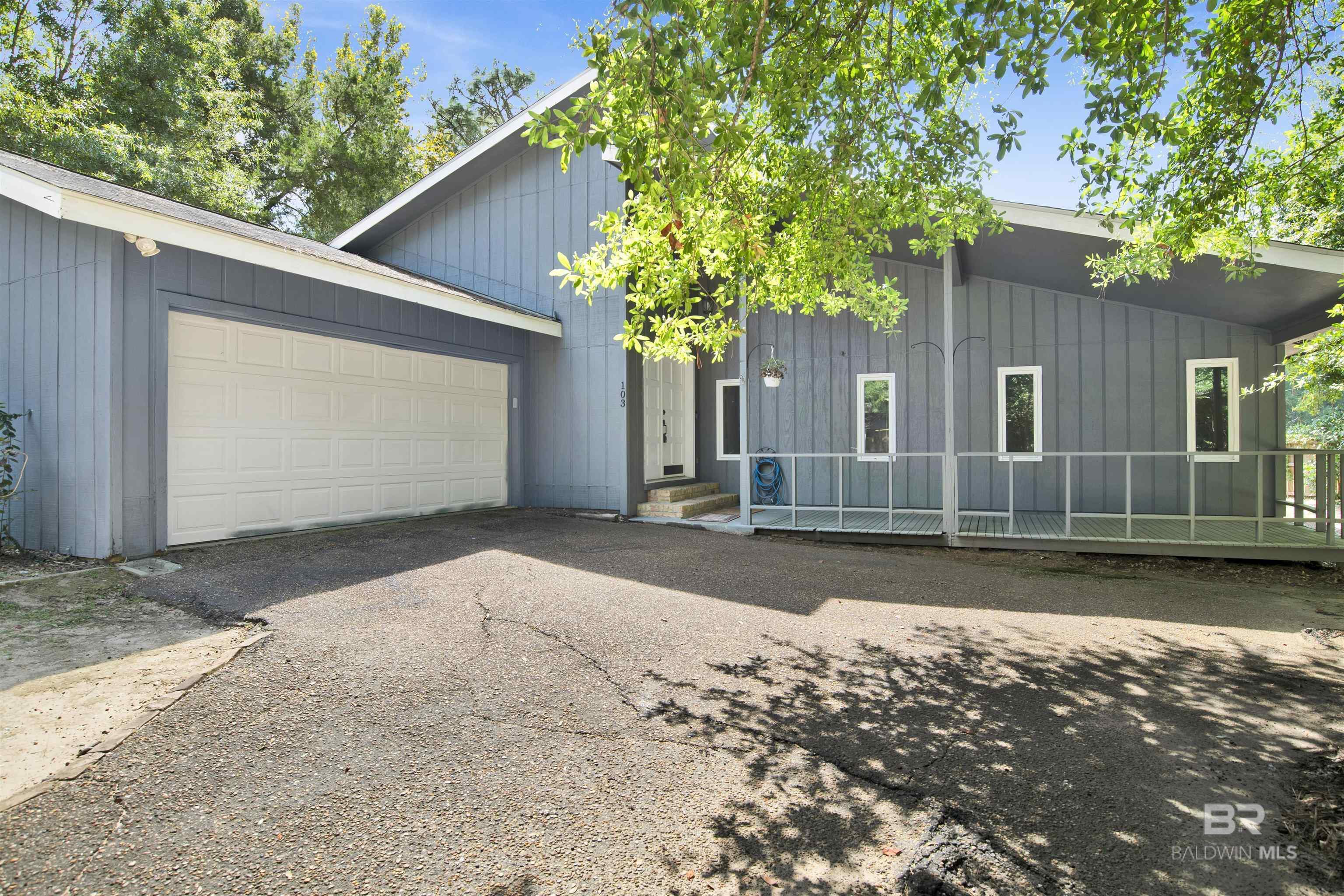 Image 2: Front Of Structure