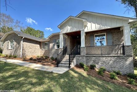 107 Pebble Court