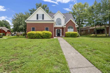 7084 Wedgewood Court