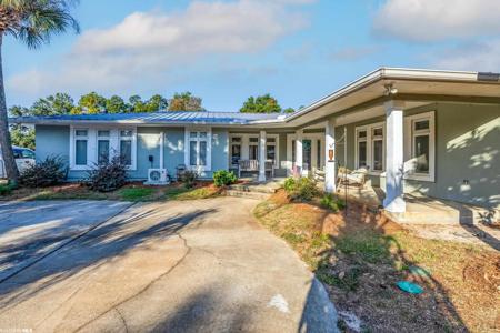1421 Regency Road