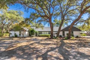 600 Royal Oak Cir