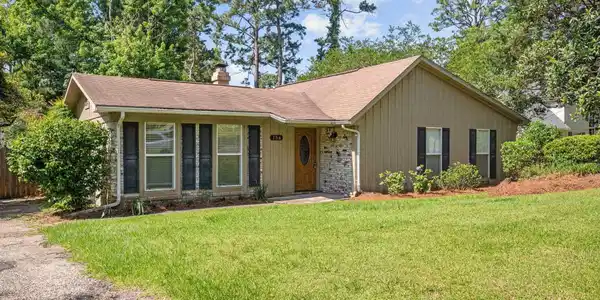 156 Windsor Drive