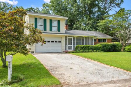 207 Park Drive