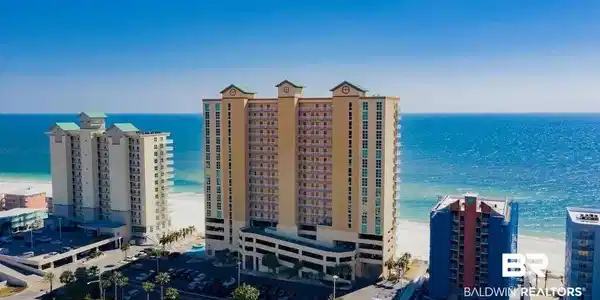 931 W Beach Boulevard