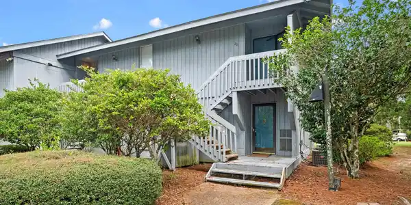 101 Golf Terrace
