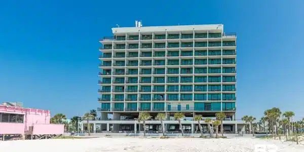 201 E Beach Boulevard