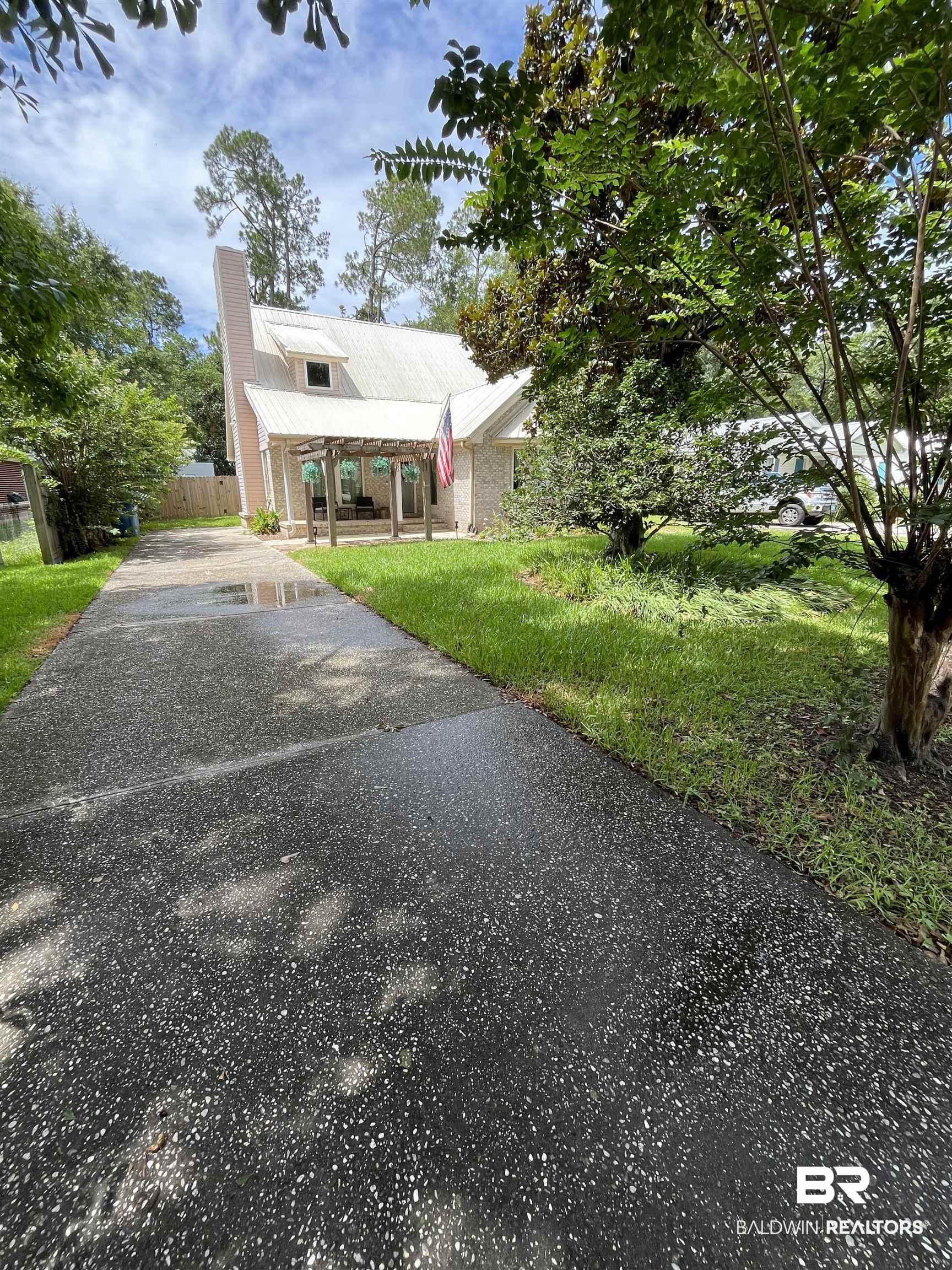 Image 2: Front house