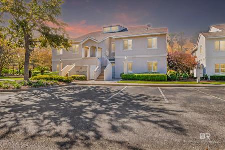 200 Peninsula Boulevard