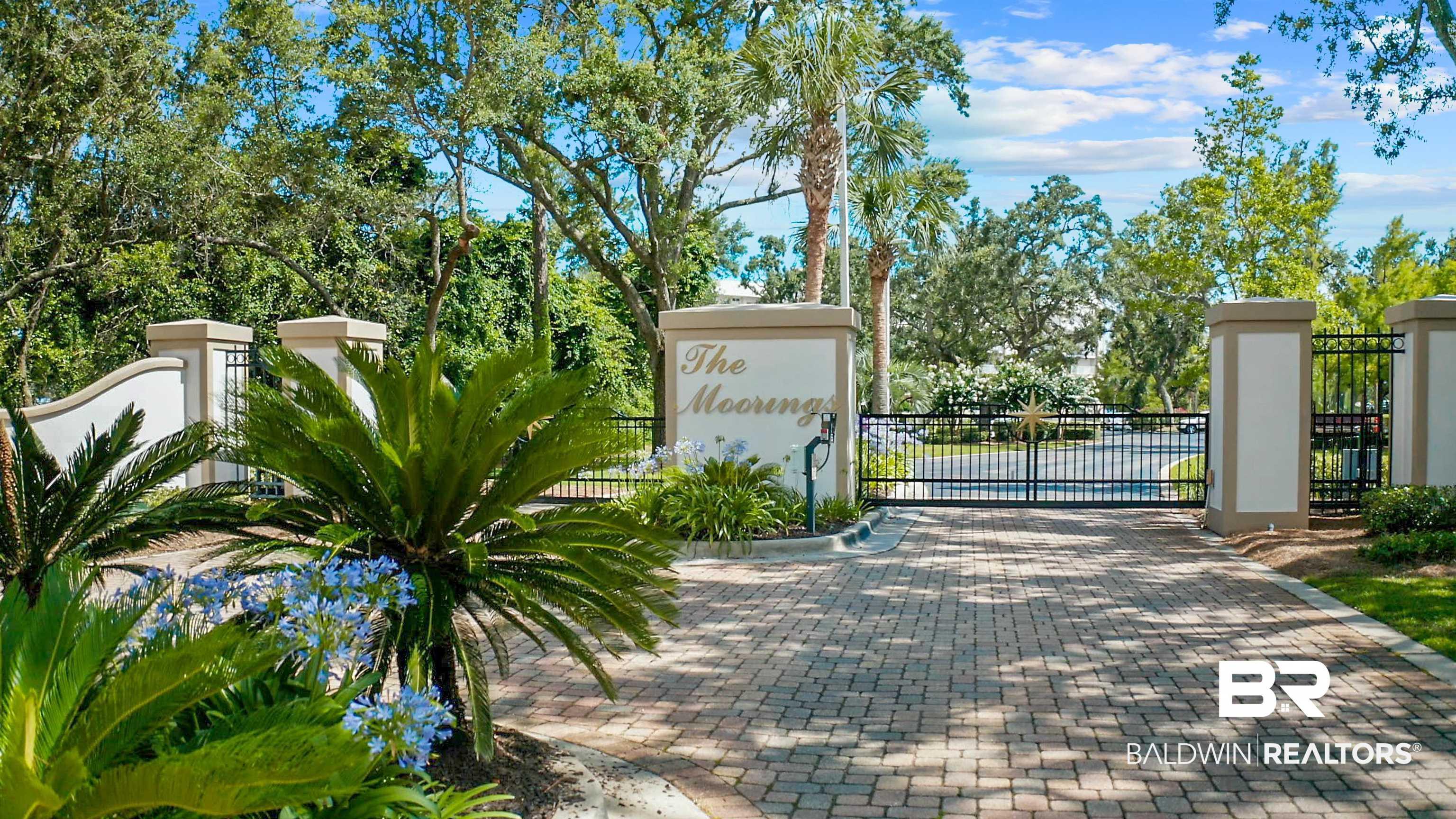 Image 3: View of gate