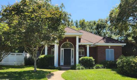 125 Kensington Court