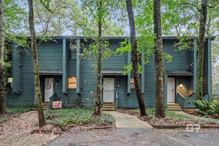 27 Summer Oaks Drive