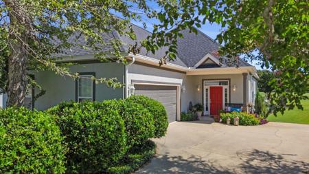 16 Marsh Point