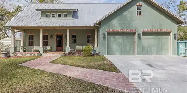 2730 Gator Road