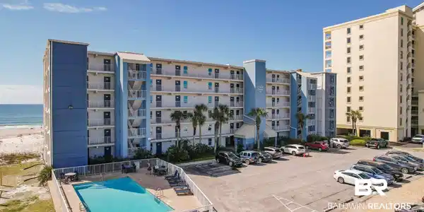 421 E Beach Boulevard