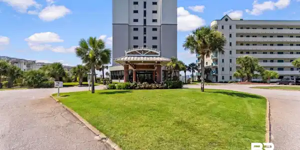 375 Plantation Road
