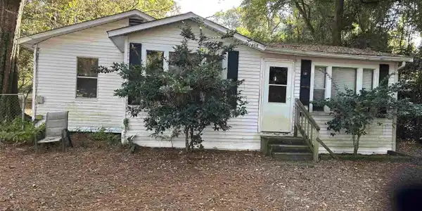 2855 Gill Road