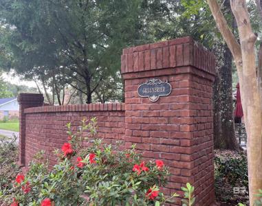11 Greenbrier Lane