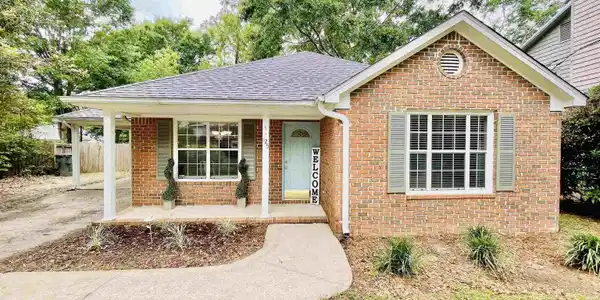 125 Montclair Loop